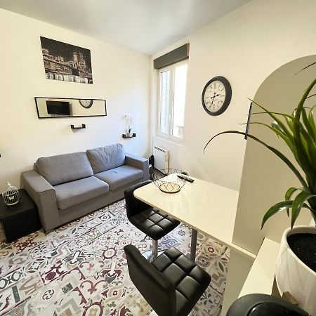 La Cachette De L'Horloge - Ac Clim - Wifi - 100M Palais Des Papes Apartment อาวีญง ภายนอก รูปภาพ