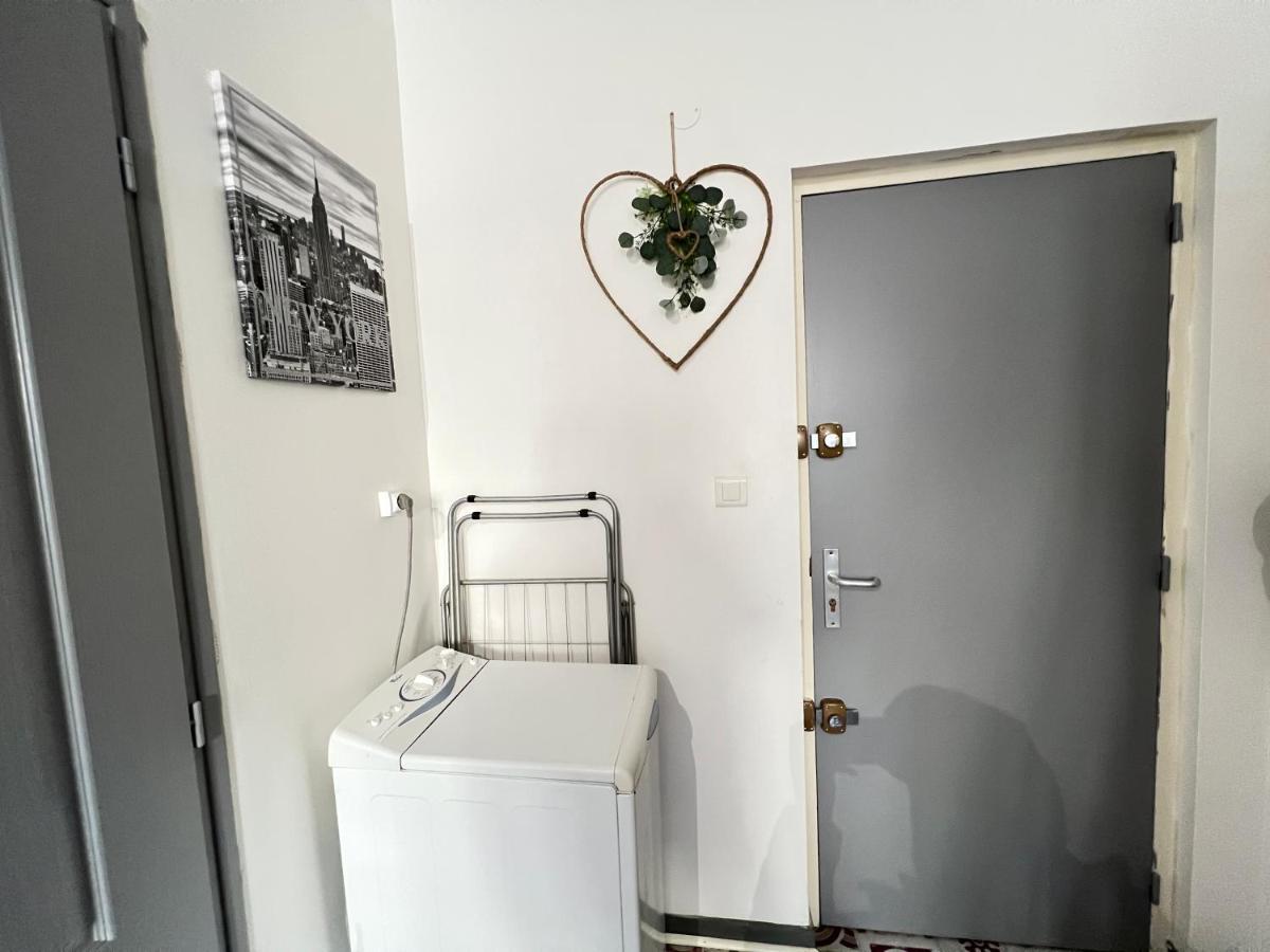 La Cachette De L'Horloge - Ac Clim - Wifi - 100M Palais Des Papes Apartment อาวีญง ภายนอก รูปภาพ