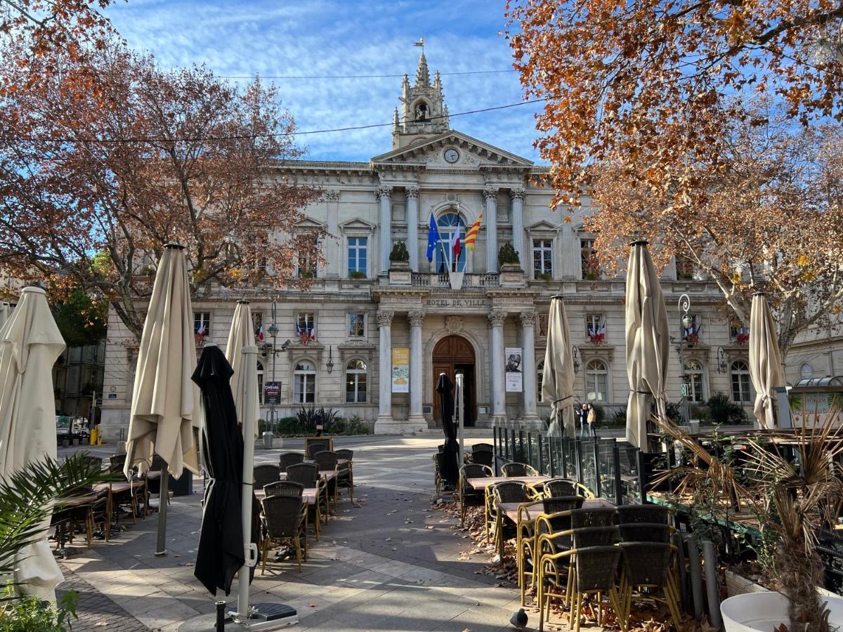 La Cachette De L'Horloge - Ac Clim - Wifi - 100M Palais Des Papes Apartment อาวีญง ภายนอก รูปภาพ